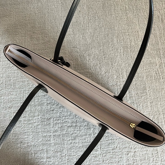 Kate Spade Tote - Picture 5 of 7